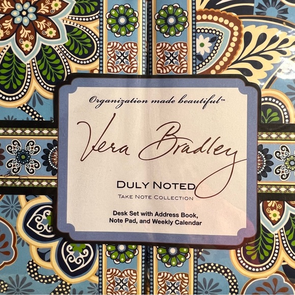 Vera Bradley Purse And Paper Bundle NWT - Picture 10 of 11